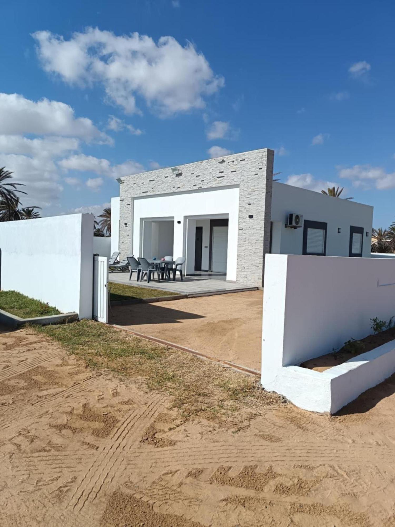 Villa Djerba Bord De Mer Al Haddadah Экстерьер фото